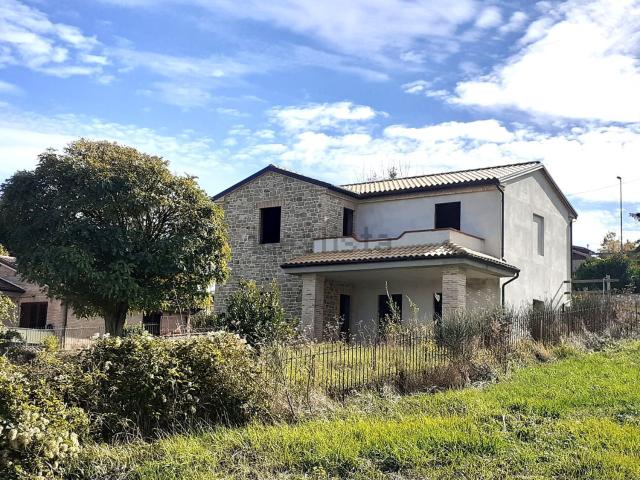 Casa in vendita a Marche, Macerata