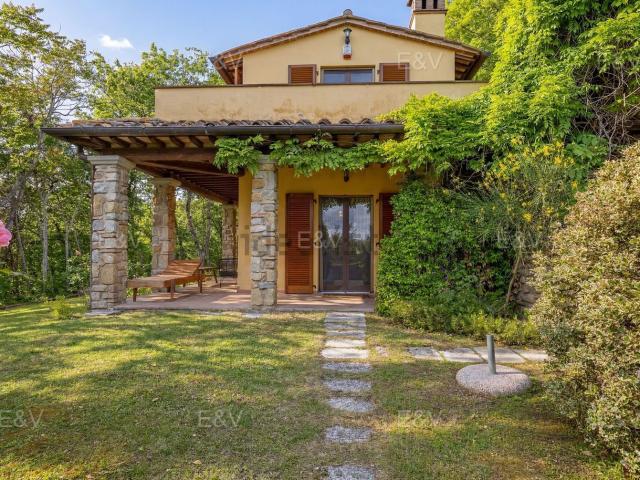 Casa in vendita a Palazzo Del Pero, Toscana