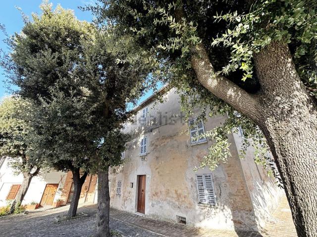 Casa in vendita a Marche, Ancona