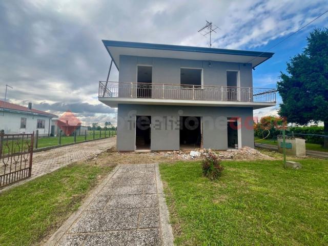Casa in vendita a Stanghella, Veneto