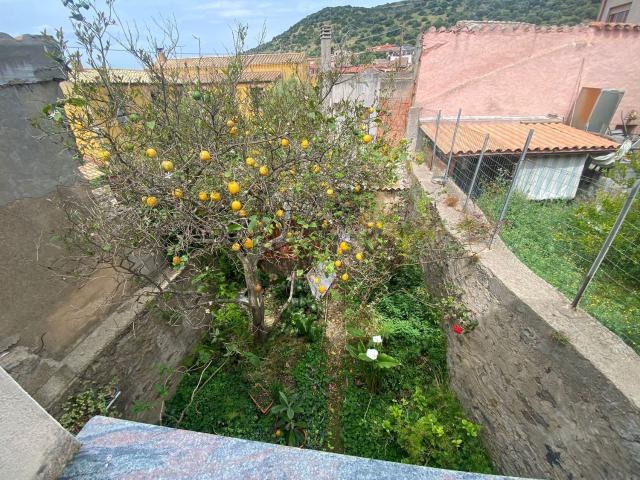 Casa in vendita a Sardara, Sardigna/Sardegna