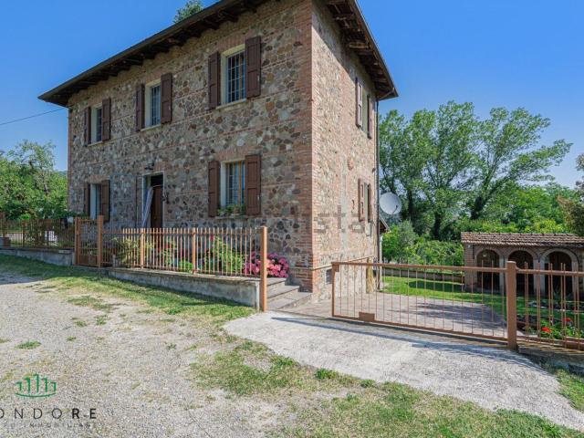Casa in vendita a Unione dei comuni Valli del Reno, Lavino e Samoggia, Sasso Marconi