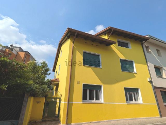Casa in vendita a Rorai Grande, Pordenone