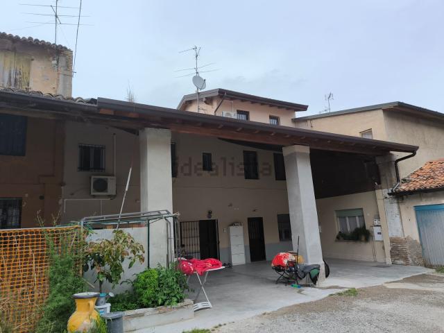 Casa in vendita a San Bernardino, Crema