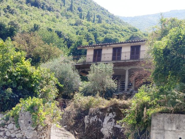 Casa in vendita a Morolo, Lazio