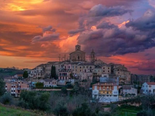 Casa in vendita a Marche, Ascoli Piceno