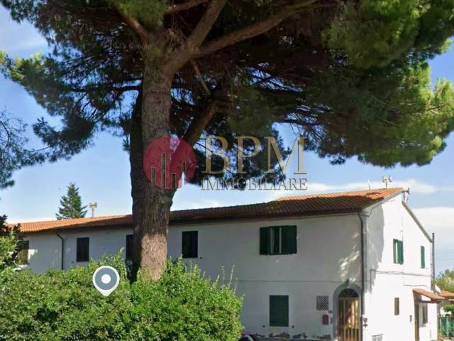 Casa in vendita a Collesalvetti, Toscana