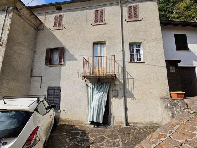 Casa in vendita a Compiano, Reggio Emilia