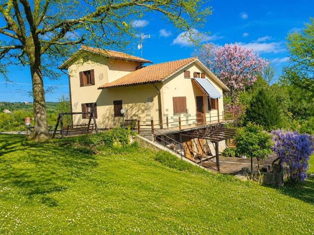 Casa in vendita a Pantanelli, Montecchio