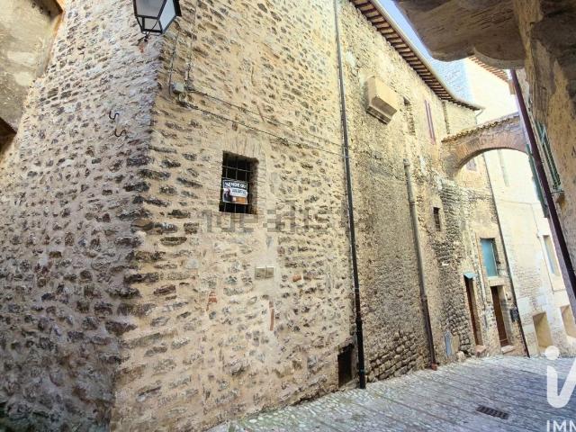 Casa in vendita a Spoleto, Umbria