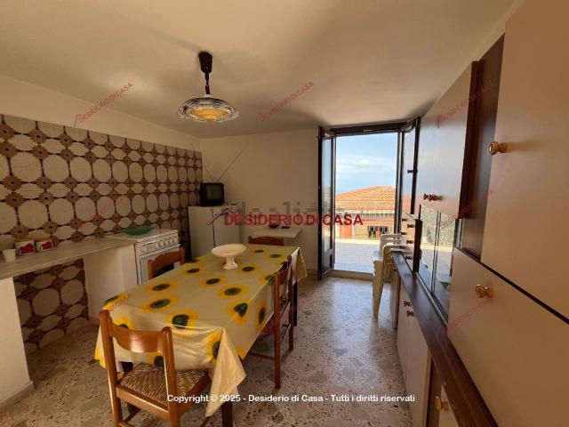 Casa in vendita a San Mauro Castelverde, Sicilia