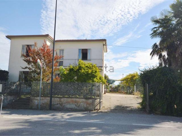 Casa in vendita a Pozzonovo, Veneto