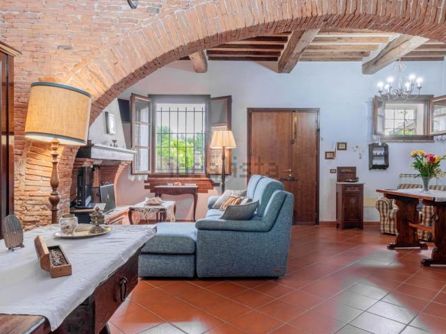 Casa in vendita a San Giorgio a Bibbiano, Cascina