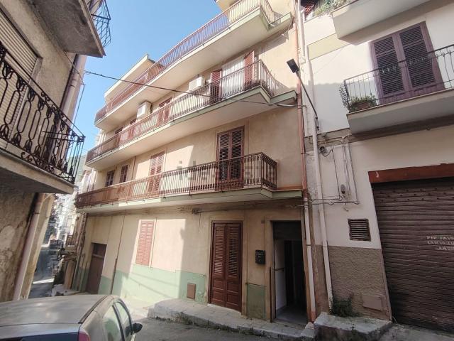 Casa in vendita a Montelepre, Sicilia