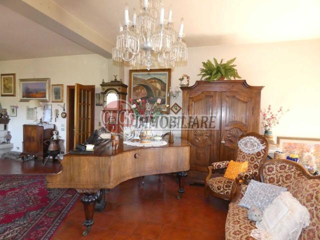 Casa in vendita a Vicchio, Toscana