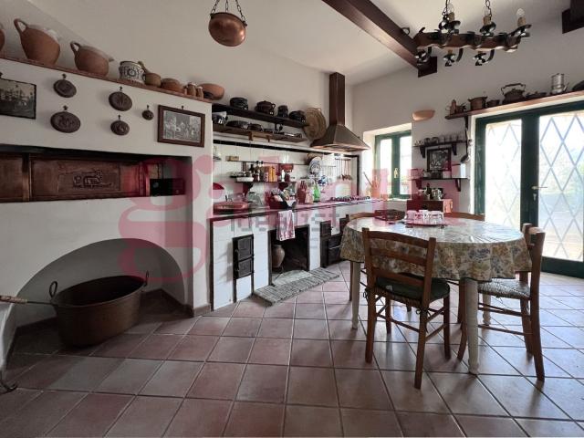 Casa in vendita a San Lorenzo Maggiore, Campania
