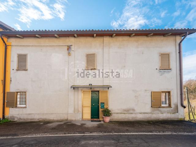 Casa in vendita a Appennino Reggiano, Re