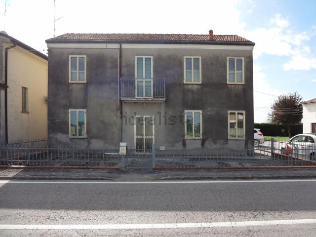 Casa in vendita a Masi Torello, Reggio Emilia
