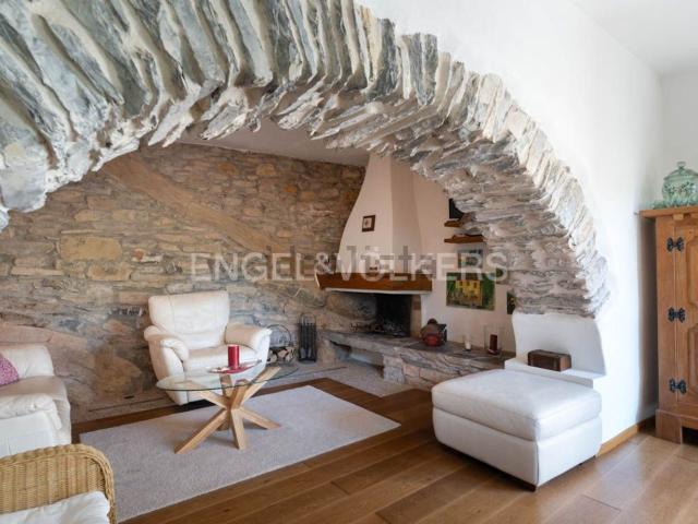 Casa in vendita a Prelà, Liguria