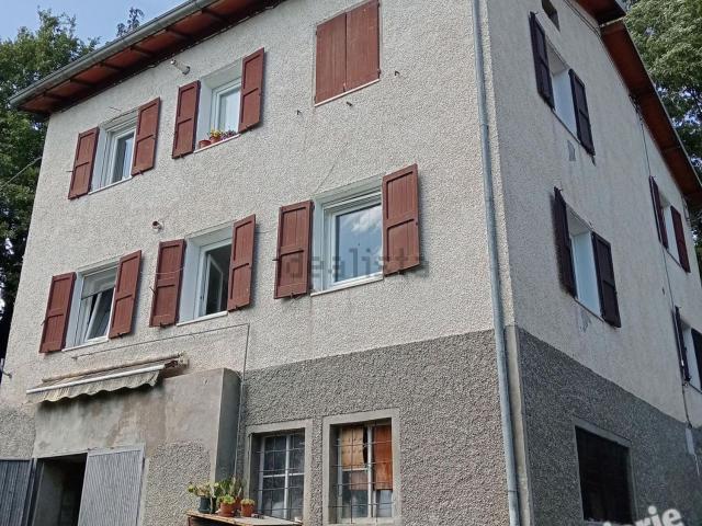 Casa in vendita a Appennino Reggiano, Re