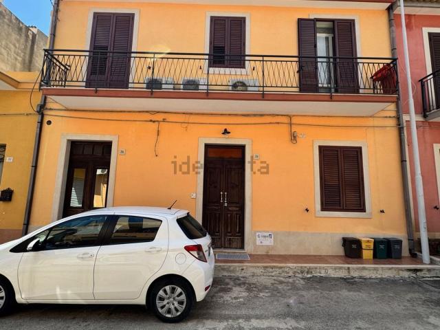 Casa in vendita a Avola, Sicilia