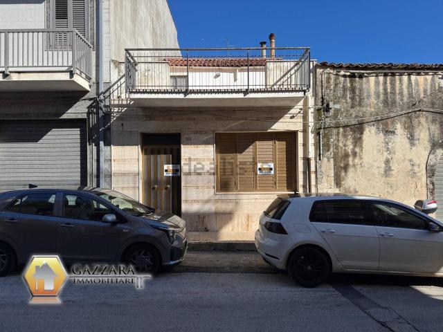 Casa in vendita a Canicattini Bagni, Sicilia