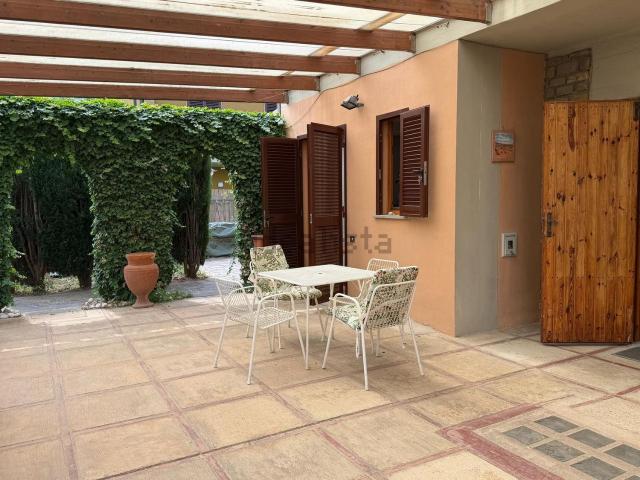 Casa in vendita a Follonica, Toscana