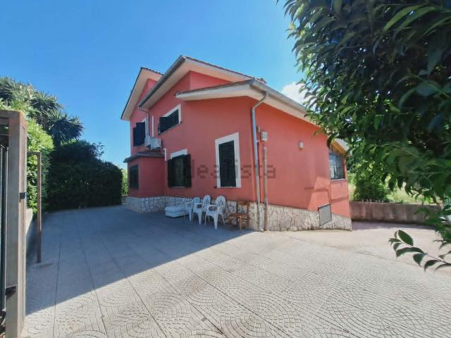 Casa in vendita a Santa Rosa, Cava de' Tirreni