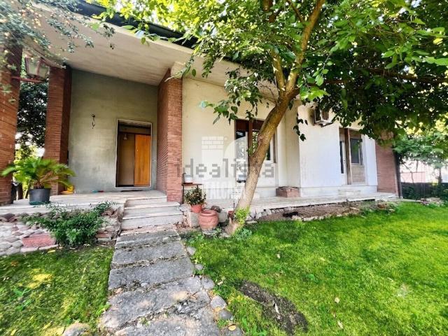 Casa in vendita a Eremo, Curtatone