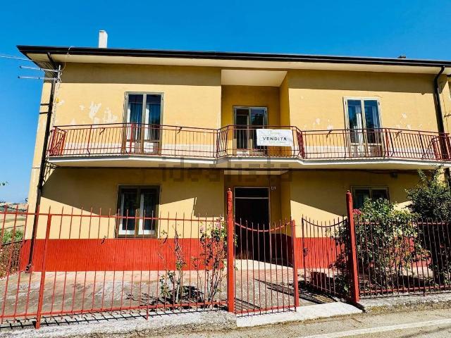 Casa in vendita a Terre dell’Ufita, Bonito