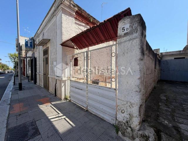 Casa in vendita a Puglia, Bari