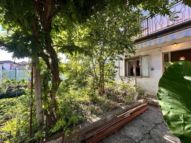 Casa in vendita a Grions del Torre, Povoletto / Paulêt