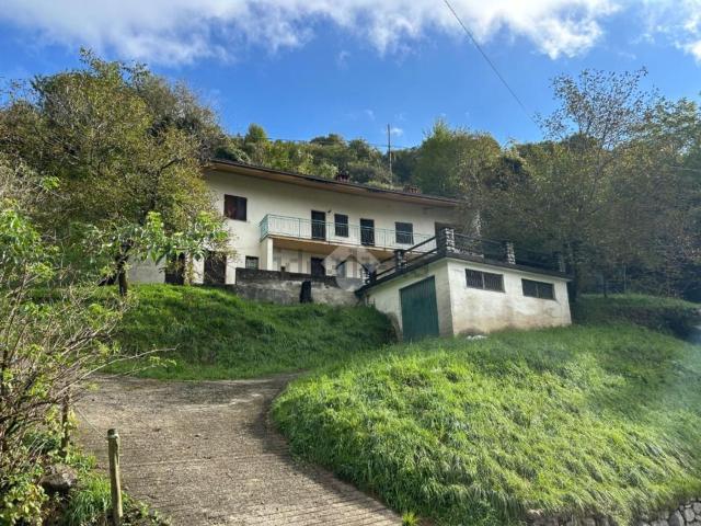 Casa in vendita a Parzanica, Lombardia