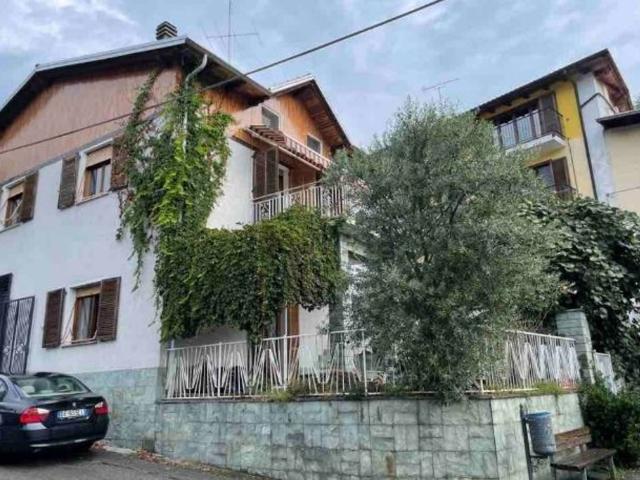 Casa in vendita a Piemonte, Novara