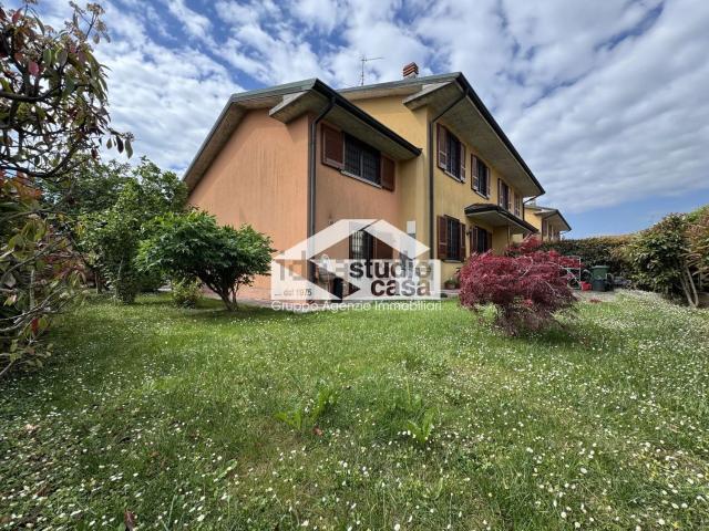 Casa in vendita a Ricengo, Lombardia