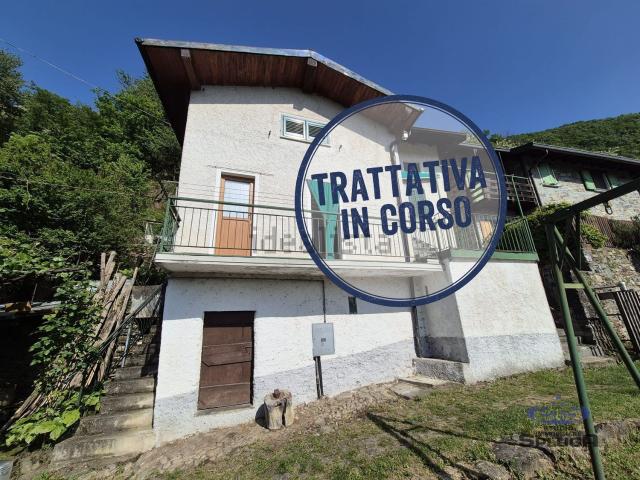 Casa in vendita a Dubino, Lombardia