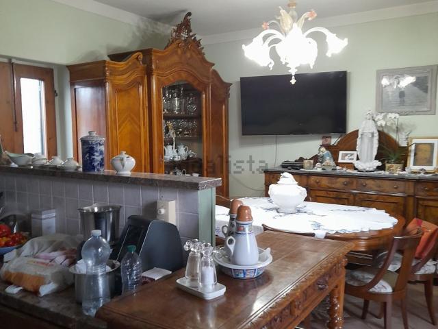 Casa in vendita a San Piero in Vincio, Pistoia
