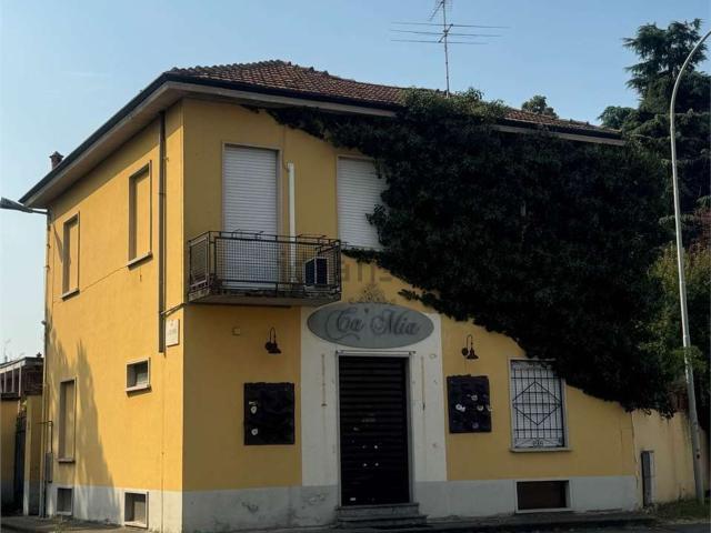 Casa in vendita a Busto Garolfo, Lombardia