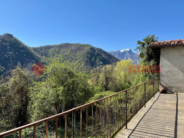 Casa in vendita a Unione Comuni Garfagnana, Camporgiano