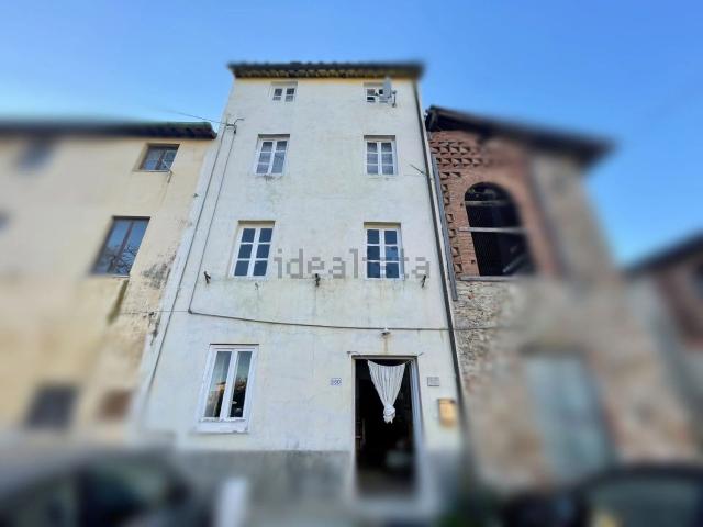 Casa in vendita a Bagni Di Lucca Ponte, Toscana