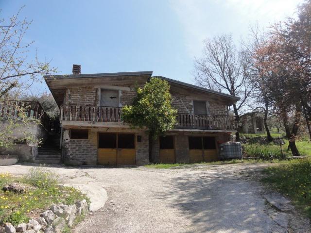 Casa in vendita a Alatri, Lazio