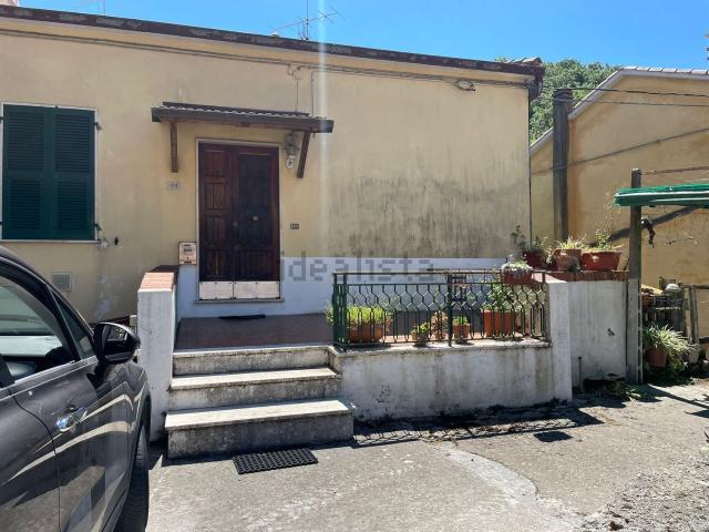Casa in vendita a Arcola, Liguria