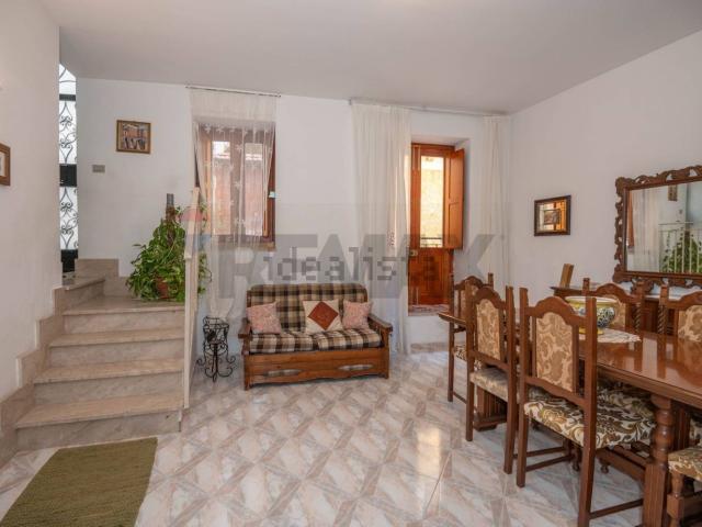 Casa in vendita a Melilli, Siracusa