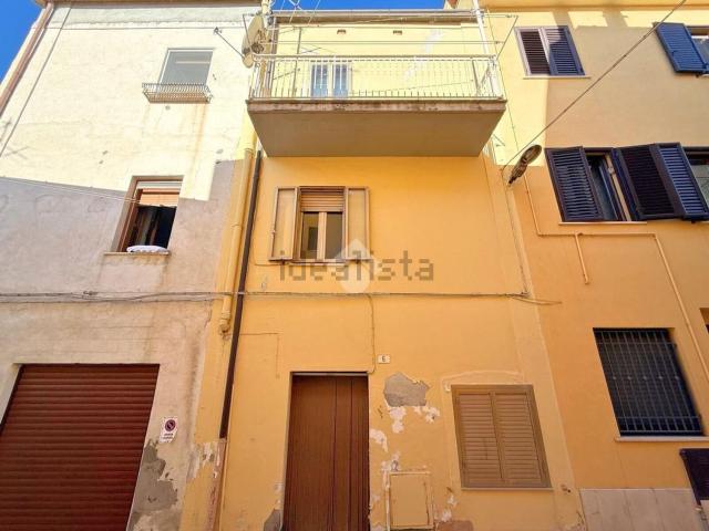 Casa in vendita a Montenero di Bisaccia, Molise