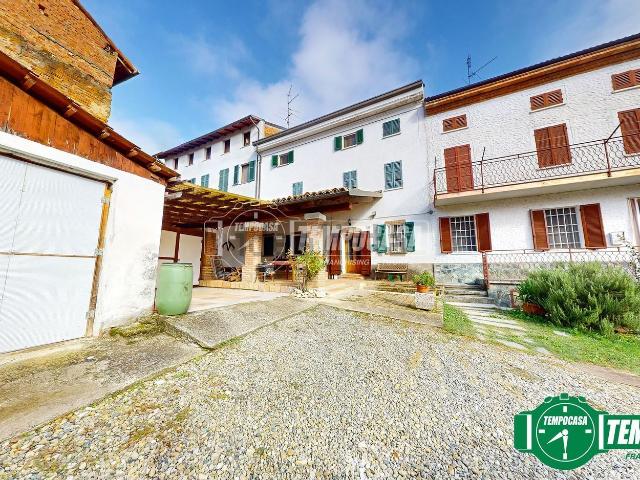 Casa in vendita a Lu e Cuccaro Monferrato, Piemonte