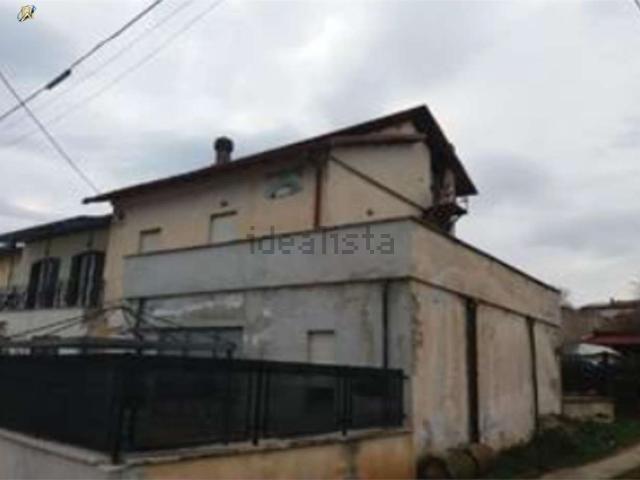 Casa in vendita a San Pelino, Avezzano