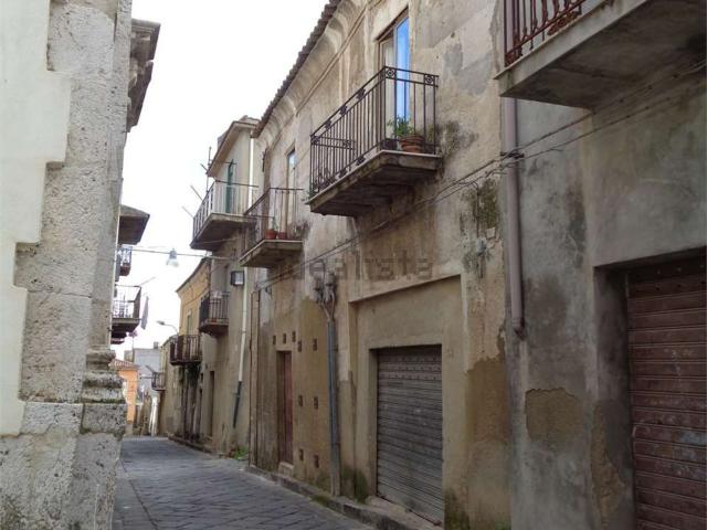 Casa in vendita a San Cataldo, Sicilia