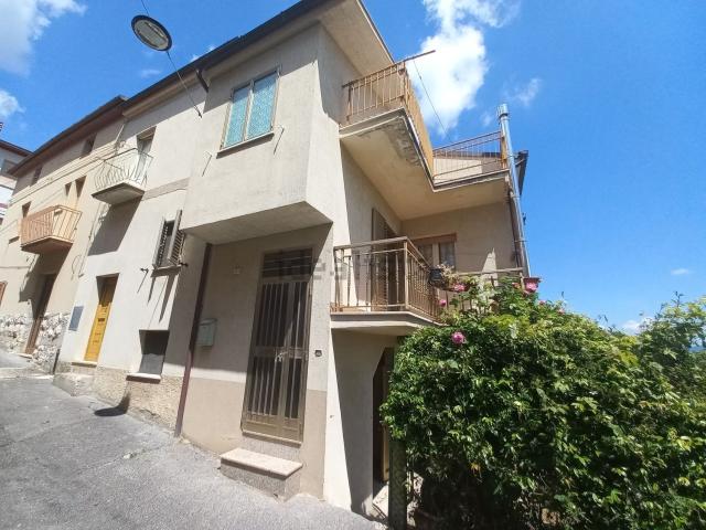Casa in vendita a Pennadomo, Abruzzo
