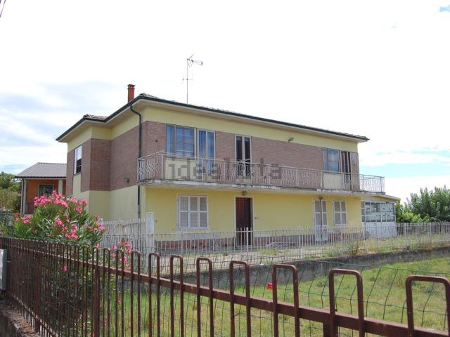 Casa in vendita a Piemonte, Alessandria