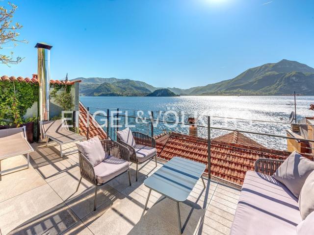 Casa in vendita a Riva Grande, Varenna